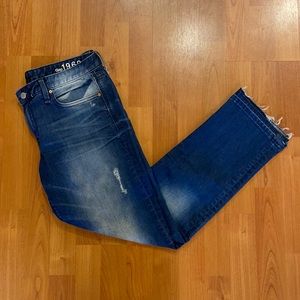 GAP Real Straight Raw Hem Jeans - SZ 30 - EXCELLENT CONDITION